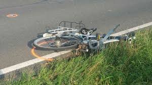 Fahrradunfall In Duren Auto Fahrt Sechsjahrigen An Kind Stirbt