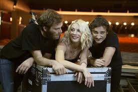 Χρησιμοποιώντας αυτό τον ιστότοπο, συμφωνείτε στους όρους χρήσης και. Smaragda Karydh Basilhs Xaralampopoylos Omhros Poylakhs Aeginaphotographer Wedding And Portrait Photographer Aegina Athens