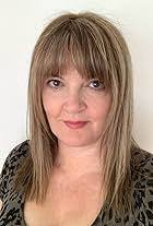 Janine Evans's Instagram, Twitter & Facebook