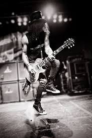 Black And White Rock Music Slash Possibly One Of The Best Images Of Him J J Musician Rock N Roll Music Bands