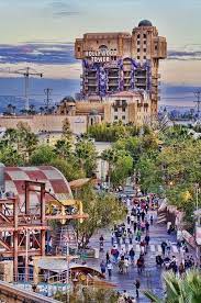 Pin By Francisca Zeballos On Disney Fun Disney California Adventure Disneyland California Adventure Disney Rides