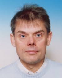 H.264/AVC Video Compressed Traces: Multifractal and Fractal Analysis