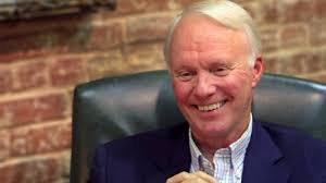 Duncan Lowe's Instagram, Twitter & Facebook