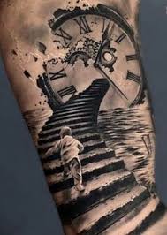 I Simboli Per Eccellenza Per Un Tatuaggio Con Il Significato Del Tempo Che Passa Sono L Orologio Disegni Tatuaggi Uomo Idee Per Tatuaggi Uomo Idee Per Tatuaggi