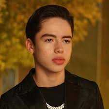 Kevin Moreno, cantante a quien iban a ver en el antro Rich, antes de la  tragedia, envía condolencias