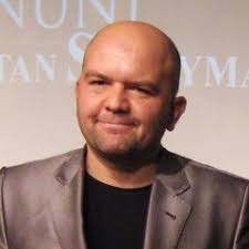 Talha uğurluel bazı eserlerin de editörlüğünü yapmıştır. Talha Ugurluel S Stream