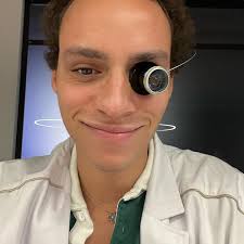 Today I (shakily) assembled a Reverso case and had the pleasure of laying  eyes