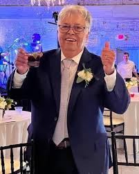 f1593f4d-e7da-4449-b9c2-7454e3c856b6