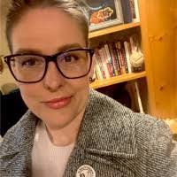 Laura Steichen's Instagram, Twitter & Facebook