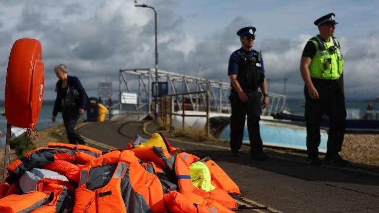 RNLI trying to 'understand decision to deny access' to boat carrying migrants | UK News | Sky News