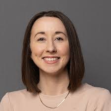 Sarah Anthony's Instagram, Twitter & Facebook