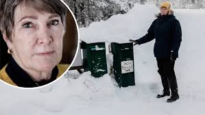 Vicki måste hämta sin post fyra mil från hemmet