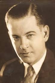 Laura Treadwell's Instagram, Twitter & Facebook