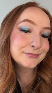 C I N T I🫧🤍 #makeup #mua #haloeye