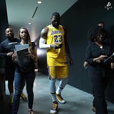 Lebron's wife, savannah james, preferring los angeles is completely believable. 2021 23 Hot Sale Classics Basketball Jerseys Yellow Purple White Mens Best Quality Stitched From Q358645863 13 58 Dhgate Com Lebron James And Wife Los Angeles Lakers Lebron James