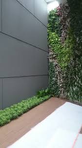 Berikut 7 tips membuat taman rumah minimalis dengan lahan yang sempit. Menciptakan Taman Dengan Lahan Sempit Desain Taman Jakarta Tukang Taman Jakarta Jasa Taman Tangerang Taman Minimalis