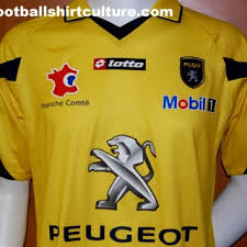 Economisez avec notre option de livraison gratuite. Fc Sochaux Montbeliard 10 11 Lotto Home Kit 10 11 Kits Football Shirt Blog