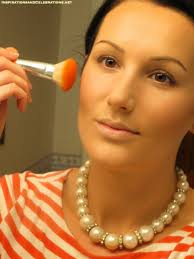 makeup artist tips on contour and highlight