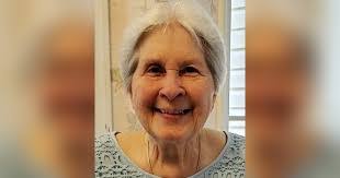 Joanne Allsopp's Instagram, Twitter & Facebook