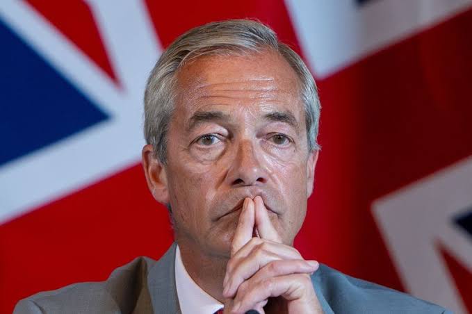 Nigel Farage says police advised him not to attend Clacton by-election  count but officers say otherwise - AOL