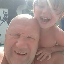 Freshwater aquariums in London?