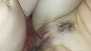 pau com cabelo ruivo fode buceta peluda e vagina solta close-up
