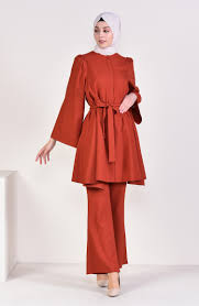 Gün boyunca bizi takip edin, her saat başı birbirinden farklı ürün çeşitlerine sadece 10 tl' ye sahip olun. Kusakli Tunik Pantolon Ikili Takim 0218 10 Kiremit Sefamerve