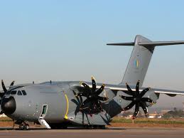 Airbus a400m engines thanks to its cutting edge technologies, such as its four exclusive euro prop international (epi) tp 400 turboprops, the airbus a400m is actually able to fly ranges up to 4,800 nm / 8,900 km, at a visiting elevation up to 37,000 ft (11,300 m), and at a speed of up to mach 0.72, very identical to that of a turbofan operated airlifter. Das Lufttransportgeschwader 61 Plant Das Triple Aus Prasentation Jubilaum Und Abschied Keine Generalprobe Landsberg