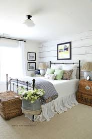 Tips & ideas styles farmhouse & cottage an introduction to farmhouse & cottage style. Fun Colorful Summer Guest Bedroom Farmhouse Bedroom Decor Home Decor Bedroom Country Bedroom