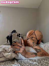 emmy.maee  emmymaeeee  urinternetgirlfrienddd Nude Leaks OnlyFans Photo  45 - v2.1 | dvir.ru