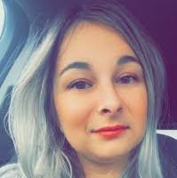 Ilinca Lupea's Instagram, Twitter & Facebook