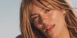 KAROL G - VIAJANDO POR EL MUNDO TROPITOUR