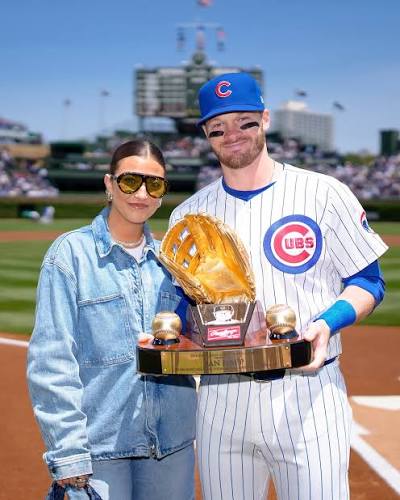 Friendly reminder that our left fielder is a three-time Gold Glove winner.  😌