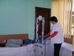 Hotel livadia este situat pe aleea izvoarelor din baile olanesti, langa parcul central. Poze Galerie Foto Hotel Livadia Baile Olanesti