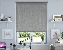 Selain simple dan elegant, menggunakan windowblind juga dapat memberikan kesan mewah dan nilai tambah terhadap property. Jenis Tirai Untuk Jendela Rumah 100 Terbaik