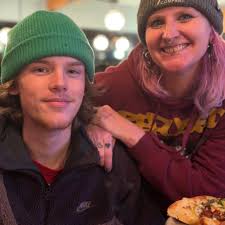 What do you think of this disc golf tee and hole?