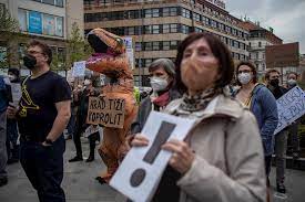 Encuentra información sobre qué visitar y lee opiniones sobre las mejores cosas para hacer en. Republica Checa Tiene La Mayor Mortalidad Por Covid Del Mundo A Pesar De Los Estrictos Cierres