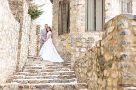 Clean and crisp with pure white details & accents. Josh Andrea S Temple Sealing With Family Photos Dav D Photography