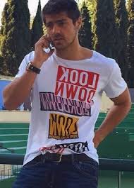 Eu estou na tvi há 12 anos, mas nós temos carreiras de, se deus quiser, 30, 40 ou cinquenta anos. 40 Ideias De Lourenco Ortigao Lourenco Ortigao Zac Efron Atores