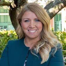 Gretchen Borer's Instagram, Twitter & Facebook