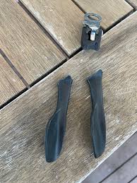 The left hand shifter paddle on my 12 speed chorus lever snapped. Is this  part available as a spare? From my searches it looks like I have to get the  whole assembly (