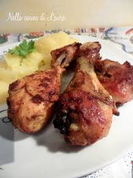 Una ricetta versatile che si presta a molte modifiche secondo i gusti. Cosce Di Pollo Con Curry Al Forno