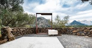 Ventana, la finestra di studio inhōri immersa nel paesaggio ...