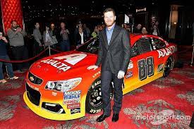 Retiring at the end of the 2017 season, it seems like a good time to look back at some of his best paint schemes. 2016 Dale Earnhardt Jr Axalta Scheme Unveiled