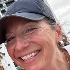 BREAKING: Hillary Clinton just announced she is suing Donald Trump for $10  billion for all the lies he has said about her.