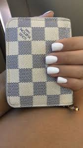 Speed powder begins to set in 60 seconds. Short White Square Acrylic Nails Sns Nails Designs Sns Nails Acyrlic Nails