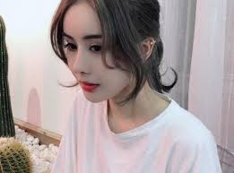 Internet celebrity Wei Xue: plastic surgery to become Yang Mi, conspiracy  to secretly have a child in 3 years, prying Qin Fen 900 million
