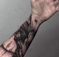 Resultado De Imagen Para Cristo Tattoo Brazo Tatuaje De Jesus Tatuaje De Cristo Tatuaje Jesucristo La cara de jesús en la espalda. tatuaje de cristo tatuaje jesucristo