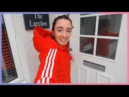 Where does vivianne miedema live in the uk? Day In The Life Vlog With Lisa Evans Vivianne Miedema Trainathome Youtube