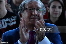 27 Photos & High Res Pictures